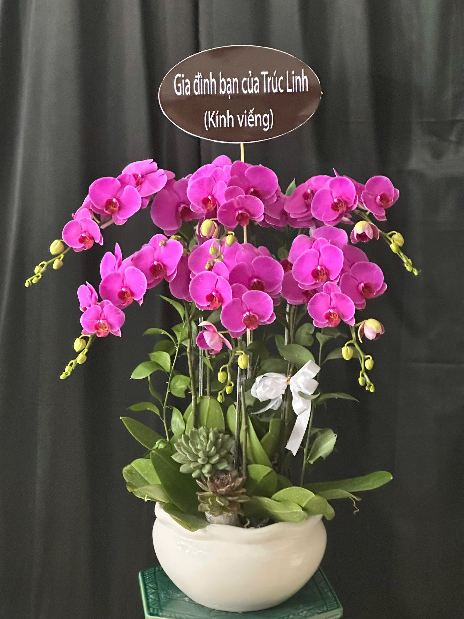 dịch vụ hoa chia buồn Bình Dương