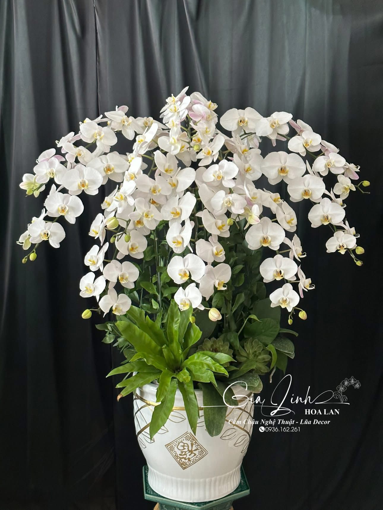 đặt hoa viếng nhanh tại Bình Dương