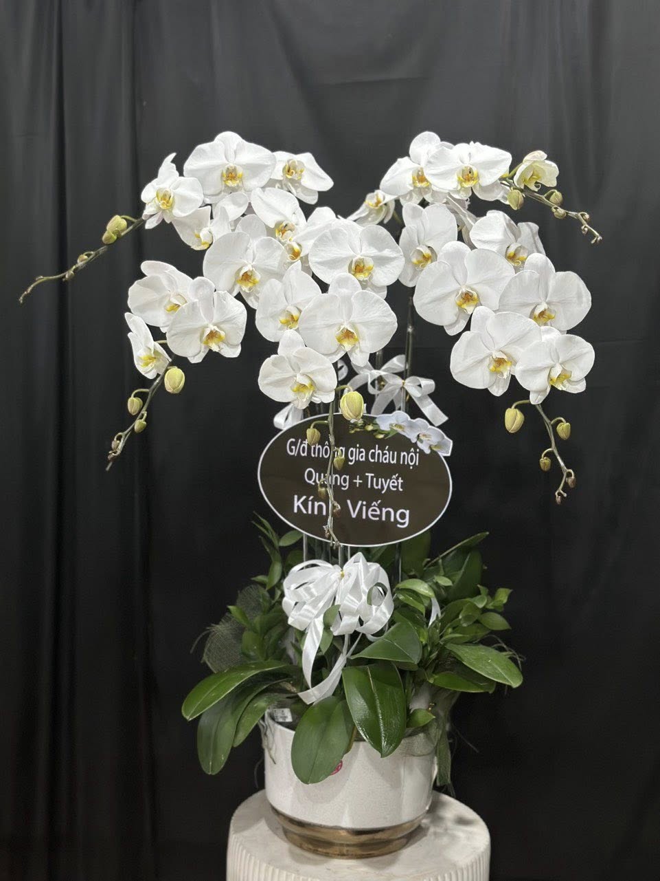 hoa viếng người thân