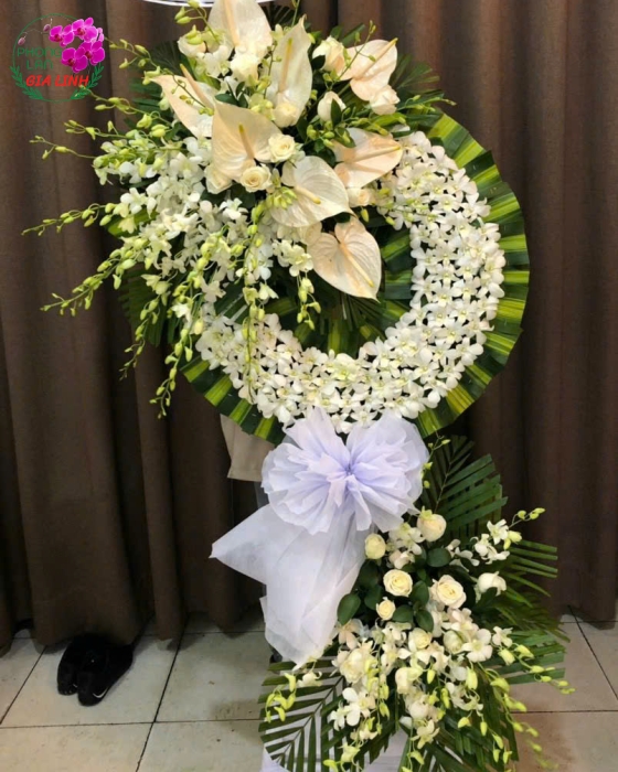 lẵng hoa chia buồn