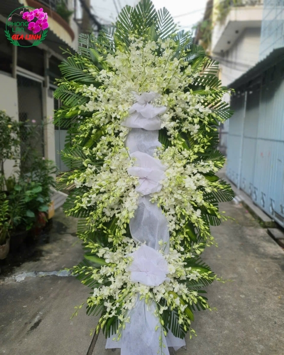 Shop bán vòng hoa đám tang đẹp giao tận nơi TPHCM